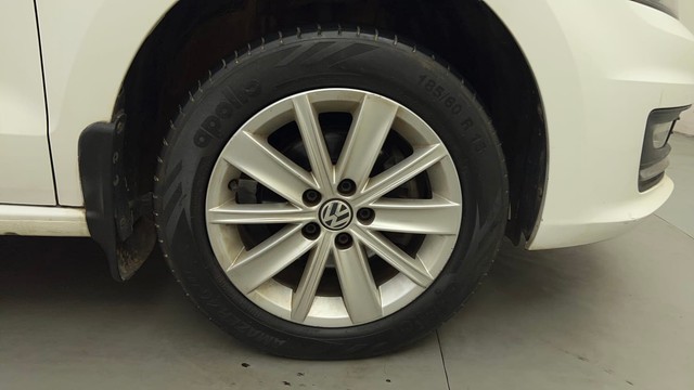 Second-hand 2016 Volkswagen Vento 1.2 TSI Highline BSIV for sale in Bangalore-17
