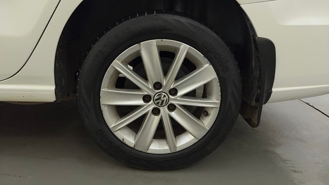 Second-hand 2016 Volkswagen Vento 1.2 TSI Highline BSIV for sale in Bangalore-19