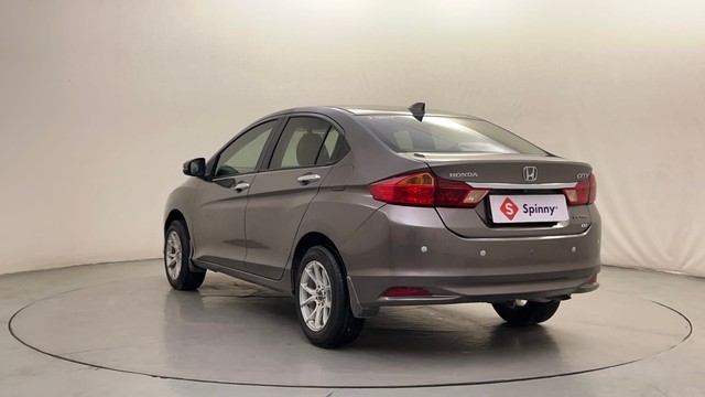 Second-hand 2017 Honda City VX MT for sale in Bangalore-5