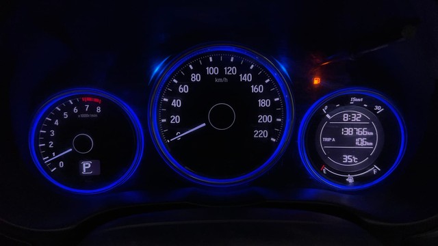 Second-hand 2017 Honda City VX MT for sale in Bangalore-13