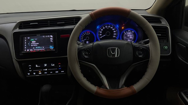 Second-hand 2017 Honda City VX MT for sale in Bangalore-34