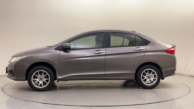 Second-hand 2017 Honda City VX MT for sale in Bangalore-6