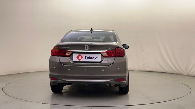 Second-hand 2017 Honda City VX MT for sale in Bangalore-4