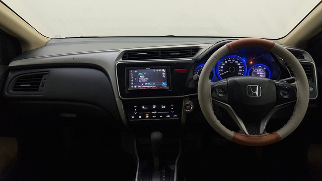 Second-hand 2017 Honda City VX MT for sale in Bangalore-11