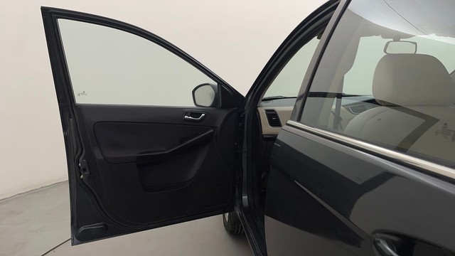 Second-hand 2016 Tata Zest Revotron 1.2 XT for sale in Bangalore-23