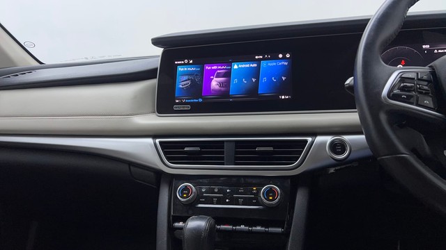 Second-hand 2022 Mahindra XUV700 AX7 AT Luxury Pack BSVI for sale in Gurgaon-39