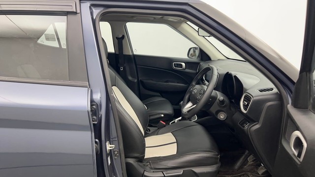 Second-hand 2022 Hyundai Venue SX BSVI for sale in Kolkata-15
