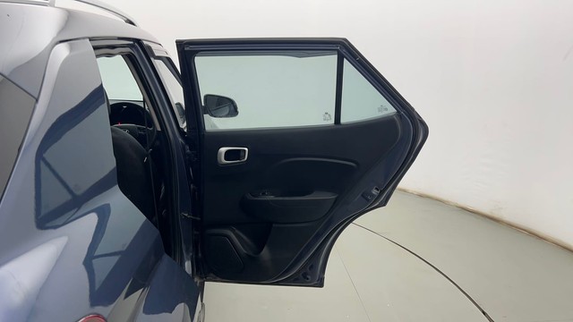 Second-hand 2022 Hyundai Venue SX BSVI for sale in Kolkata-25