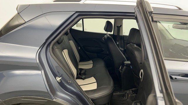 Second-hand 2022 Hyundai Venue SX BSVI for sale in Kolkata-26