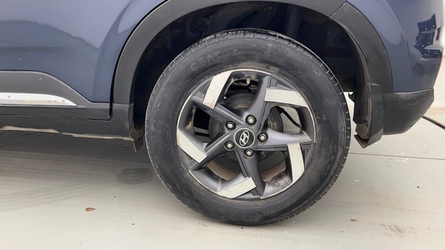 Second-hand 2022 Hyundai Venue SX BSVI for sale in Kolkata-19