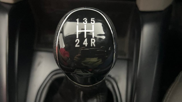 Second-hand 2017 Ford Ecosport Trend for sale in Kolkata-12