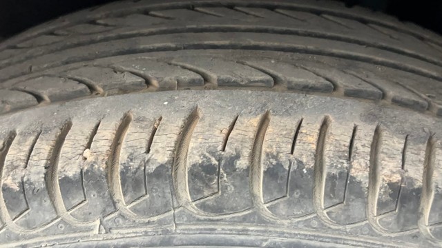 Second-hand 2017 Ford Ecosport Trend for sale in Kolkata-37