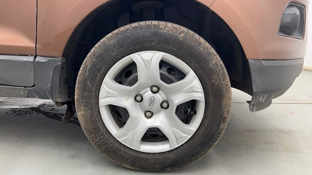 Second-hand 2017 Ford Ecosport Trend for sale in Kolkata-17