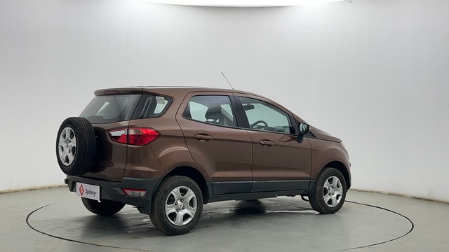 Second-hand 2017 Ford Ecosport Trend for sale in Kolkata-3