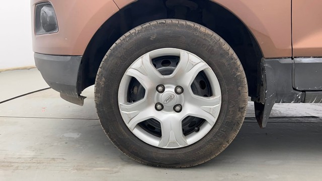 Second-hand 2017 Ford Ecosport Trend for sale in Kolkata-20