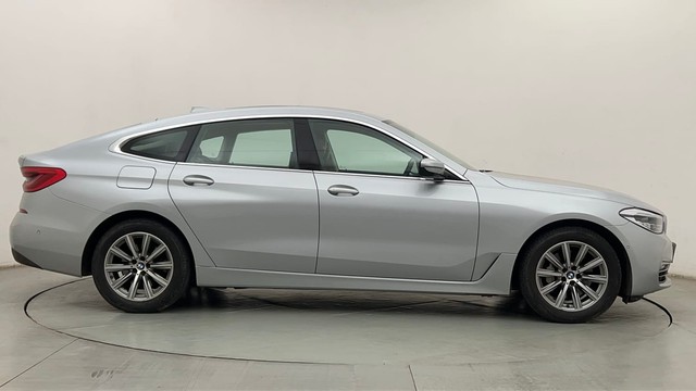 Second-hand 2020 BMW 6 Series GT 620d Luxury Line for sale in Mumbai-2