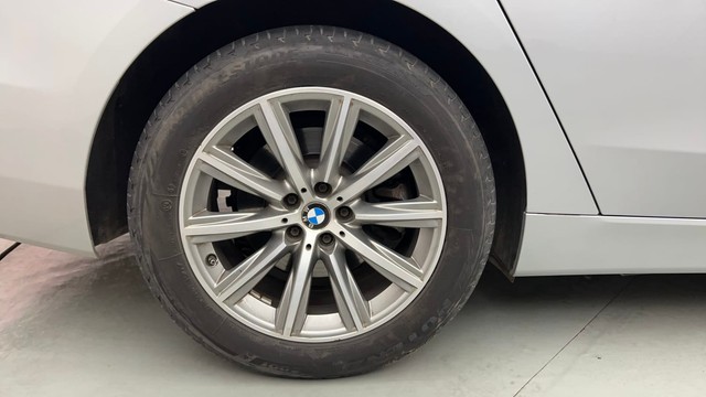 Second-hand 2020 BMW 6 Series GT 620d Luxury Line for sale in Mumbai-18