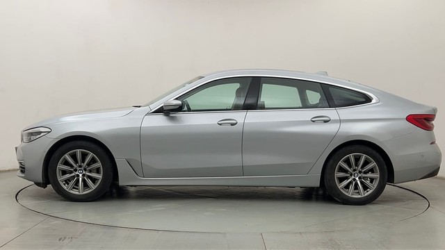 Second-hand 2020 BMW 6 Series GT 620d Luxury Line for sale in Mumbai-6
