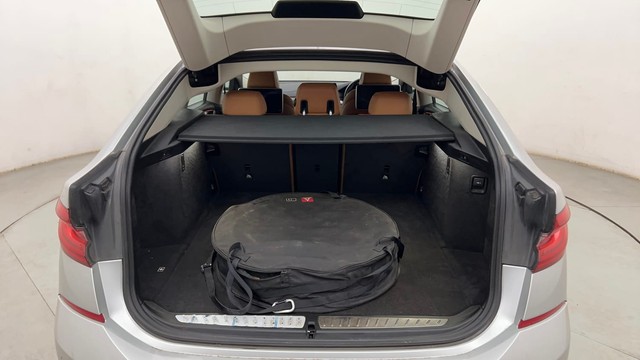 Second-hand 2020 BMW 6 Series GT 620d Luxury Line for sale in Mumbai-9