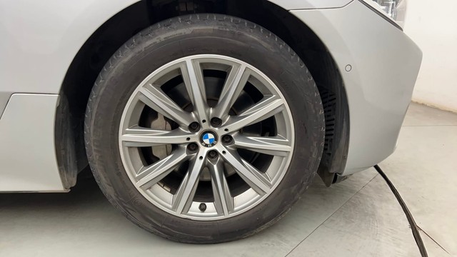 Second-hand 2020 BMW 6 Series GT 620d Luxury Line for sale in Mumbai-17