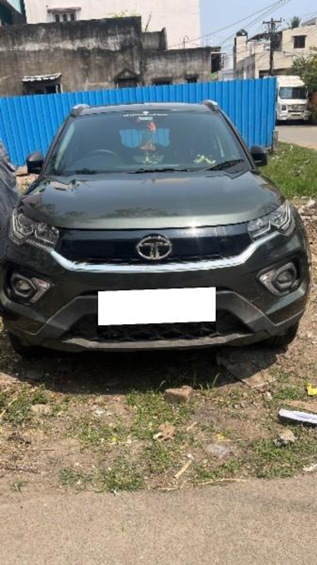 Tata Nexon XM Second-hand 2023 Tata Nexon XM for sale in Kanchipuram-1