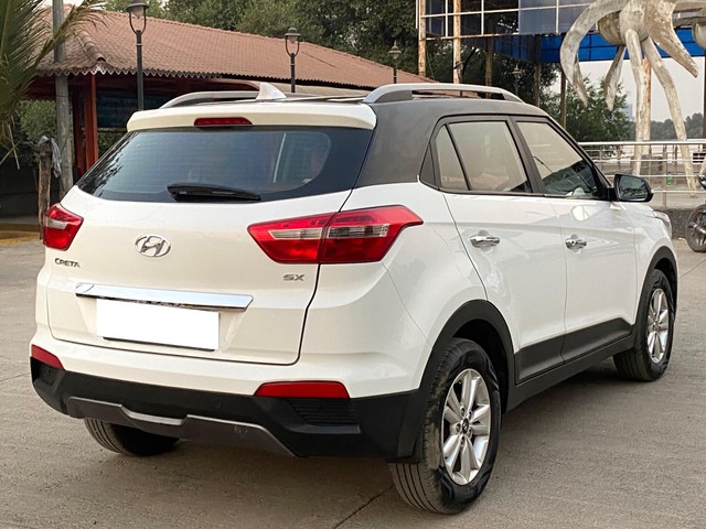 Second-hand 2015 Hyundai Creta 1.6 VTVT SX Plus for sale in Thane-9