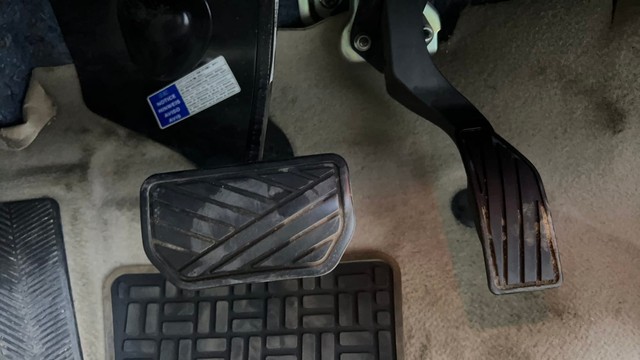 Second-hand 2020 Maruti Suzuki Ciaz 1.4 AT Alpha for sale in Hyderabad-14