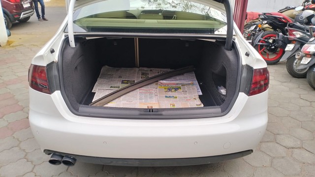 Second-hand 2011 Audi A4 2.0 TDI for sale in Coimbatore-11