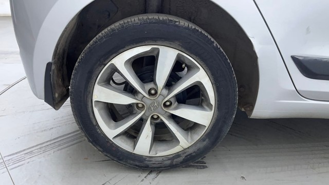 Second-hand 2015 Hyundai i20 1.4 Asta for sale in Hyderabad-18