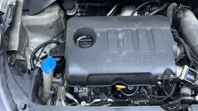 Second-hand 2015 Hyundai i20 1.4 Asta for sale in Hyderabad-36