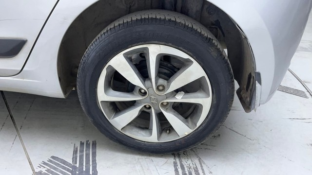 Second-hand 2015 Hyundai i20 1.4 Asta for sale in Hyderabad-19