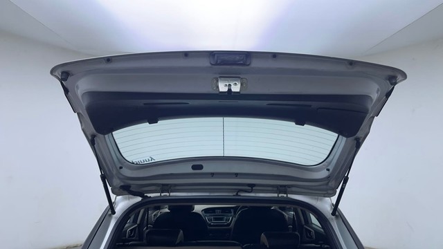 Second-hand 2015 Hyundai i20 1.4 Asta for sale in Hyderabad-24