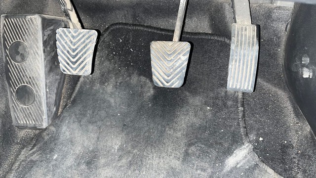 Second-hand 2015 Hyundai i20 1.4 Asta for sale in Hyderabad-14