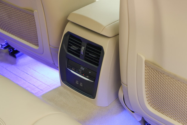 Second-hand 2022 BMW 3 Series 330i Sport for sale in Gurgaon-14