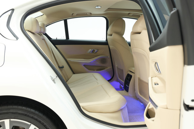 Second-hand 2022 BMW 3 Series 330i Sport for sale in Gurgaon-7