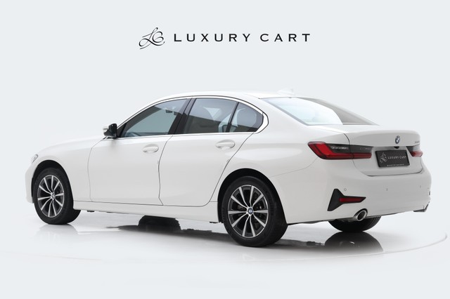 Second-hand 2022 BMW 3 Series 330i Sport for sale in Gurgaon-3