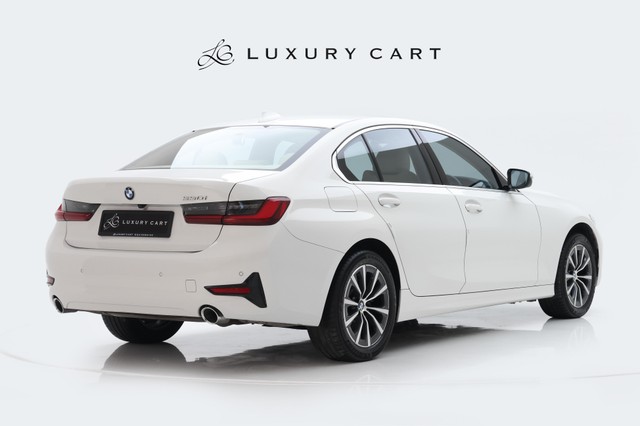 Second-hand 2022 BMW 3 Series 330i Sport for sale in Gurgaon-8