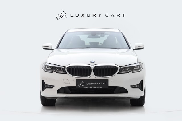 Second-hand 2022 BMW 3 Series 330i Sport for sale in Gurgaon-6