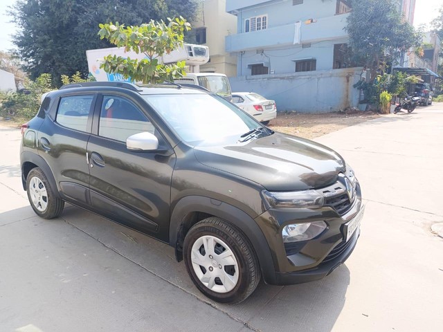 Second-hand 2023 Renault KWID 1.0 RXT for sale in Hyderabad-10