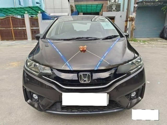 Second-hand 2015 Honda Jazz 1.2 SV i VTEC for sale in Noida-7