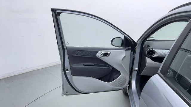 Second-hand 2020 Hyundai Grand i10 1.2 Kappa Sportz BSIV for sale in New Delhi-24