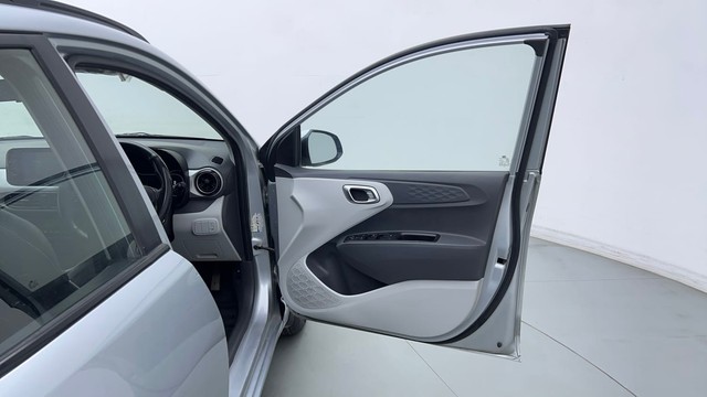 Second-hand 2020 Hyundai Grand i10 1.2 Kappa Sportz BSIV for sale in New Delhi-16