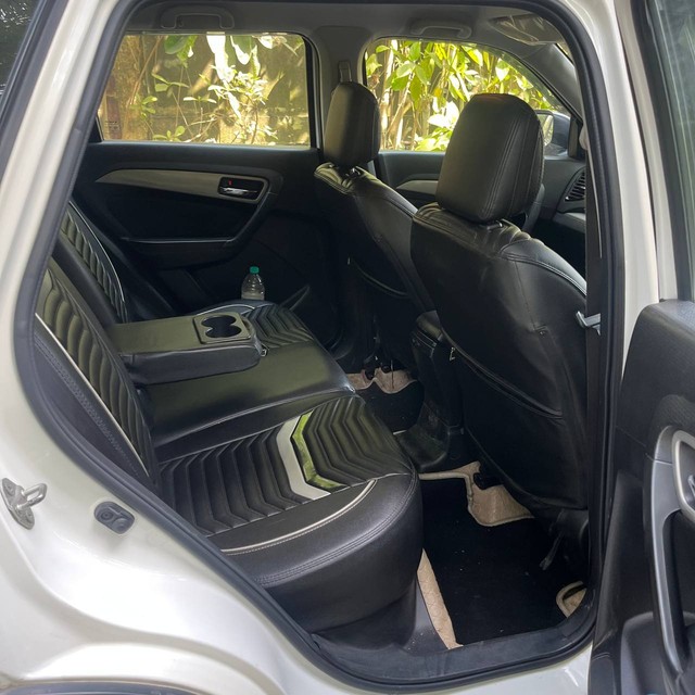 Second-hand 2018 Maruti Suzuki Vitara Brezza ZDi Plus for sale in Mumbai-5