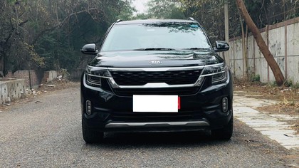 Second-hand 2021 Kia Seltos HTX IVT G for sale in New Delhi