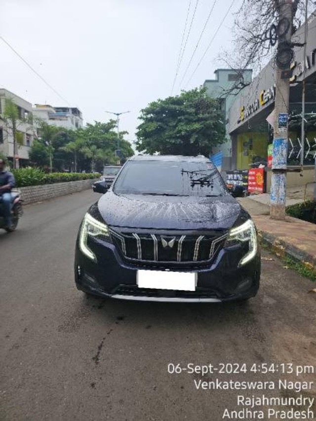 Second-hand 2022 Mahindra XUV700 AX7 AT BSVI for sale in Rajahmundry-0