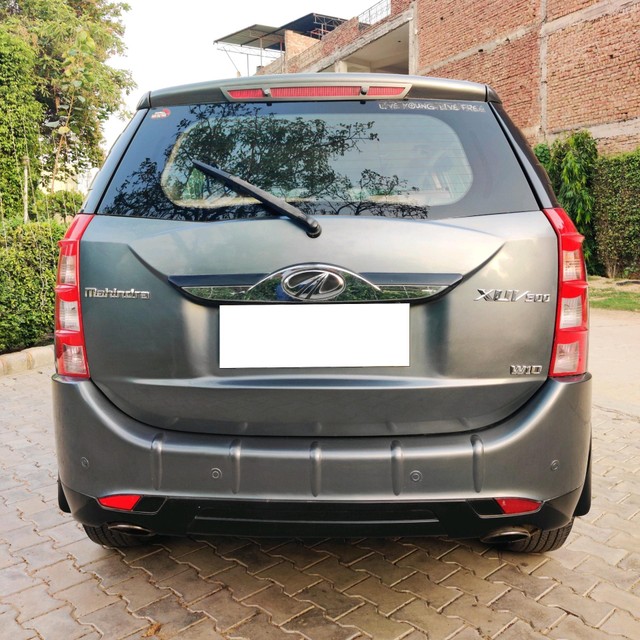 Second-hand 2018 Mahindra XUV500 W10 1.99 mHawk for sale in Gurgaon-3