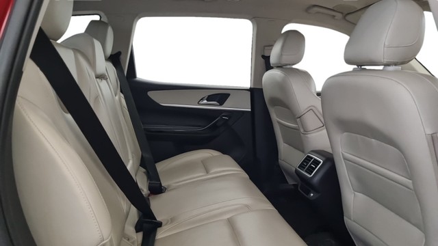 Mahindra XUV700 AX7 AT Luxury Pack BSVI Second-hand 2022 Mahindra XUV700 AX7 AT Luxury Pack BSVI for sale in Gurgaon-16