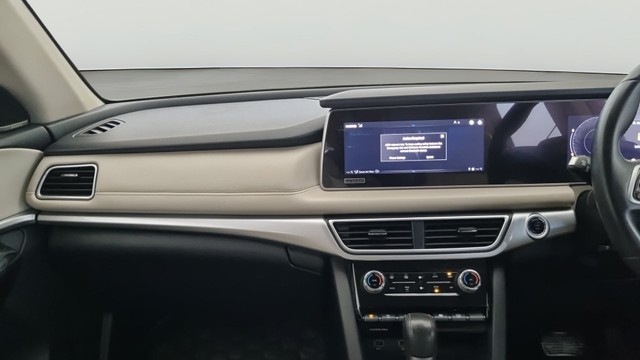 Mahindra XUV700 AX7 AT Luxury Pack BSVI Second-hand 2022 Mahindra XUV700 AX7 AT Luxury Pack BSVI for sale in Gurgaon-22