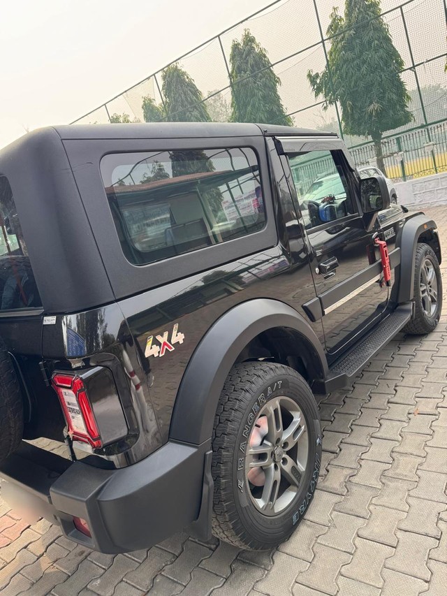 Second-hand 2024 Mahindra Thar LX Hard Top AT for sale in New Delhi-5
