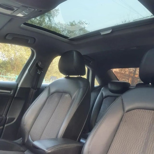 Second-hand 2018 Audi A3 35 TDI Premium Plus for sale in New Delhi-4